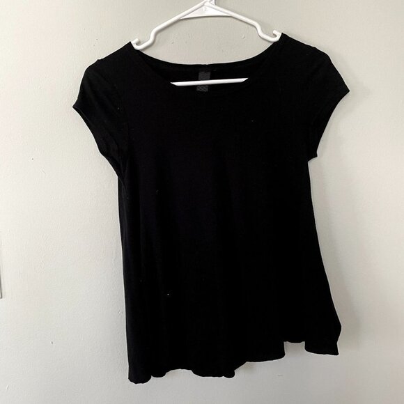 Tops - lightweight short sleeved summer top casual comfortable rough hem size XS